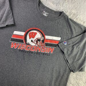 Wisconsin Badgers Shirt Mens XXL Gray Football Champion Bucky UW Short Sleeve